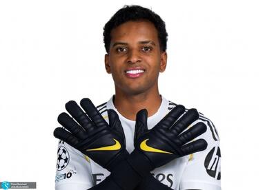 میم ورزشی هفته| ۳۰ کلین شیت مهاجم رئال مادرید!