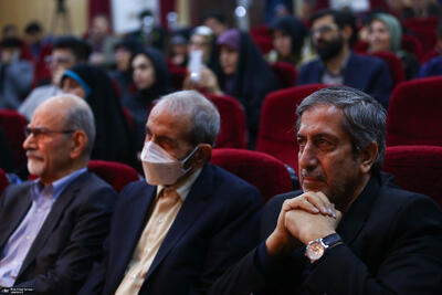  ظریفیان، معاون وزیرعلوم دولت اصلاحات: اگر اختیارات دانشگاه‌ برنگردد، نقش تزئینی خواهد داشت/ در دوره‌هایی «استقلال» دانشگاه  خدشه‌دار شد/ پزشکیان معتقد است باید امور دانشگاه را به دانشگاهیان واگذار کرد اما برای تحقق این باور باید پروسه سنگینی را طی کند