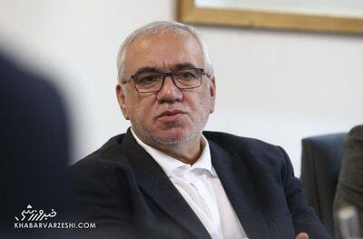 ویدیو| افشاگری یک استقلالی درباره پرسپولیسی بودن مجری مشهور صدا و سیما