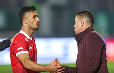 ادامه روند نامطلوب در دربی ۱۰۶؛ این بازیکن پرسپولیس زیرنظر اوسمار گلزنی را فراموش کرده است! - پارس فوتبال