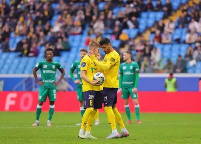 ژست پیروزی محمد محبی در دیدار روستوف برابر روبین کازان