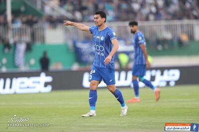 رستم آشورماتوف به استقلال : ارتش آبی