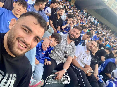 قهرمان جهان مغلوب یک استقلالی متعصب در فینال - پارس فوتبال