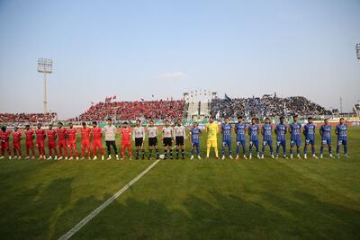 عکس | چرا مربی پرسپولیس پیراهن دروازه‌بان استقلال را گرفت؟ - پارس فوتبال