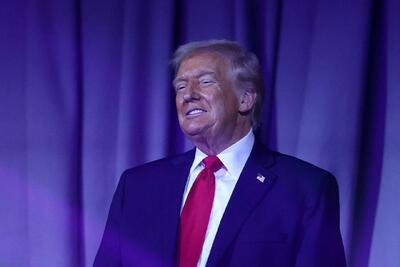 دونالد ترامپ در قرعه کشی جام جهانی 2026 رقصید! / عکس - پارس فوتبال