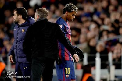 عاشق دیدن بازی یامال هستم؛ همیشه سعی می‌کنند او را با خطا متوقف کنند! - پارس فوتبال