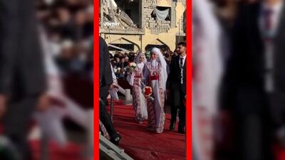  فیلم جشن ازدواج ده‌ها زوج در خان یونس غزه
