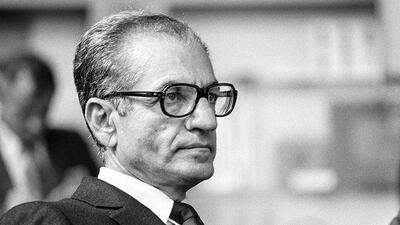  در گذر زمان؛ محمدرضا پهلوی در چادر پادشاه عربستان؛ سال ۱۳۳۵