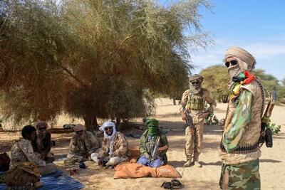 وال‌استریت‌ژورنال از باج ۲۰ میلیون دلاری امارات به القاعده برای آزادی یک شاهزاده خبرداد