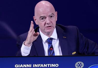 مداخله اینفانتینو برای جلوگیری از افشاگری مجری مراسم قرعه‌کشی جام جهانی عکس - تسنیم