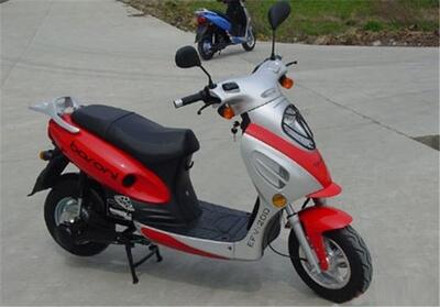 موتورسیکلت‌های برقی نیازمند گواهینامه هستند - تسنیم