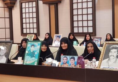 مادران شهید، وارثان صبر و اسوه‌های ایثار - تسنیم