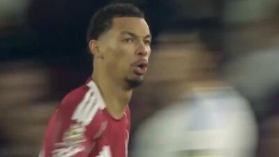 گل دوم لیورپول به لیدز توسط اکیتیکه