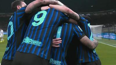 گل اول اینتر به کومو توسط لائوتارو مارتینز