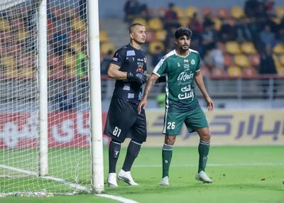 حامد لک با قرمزها به 6 رسید (عکس)