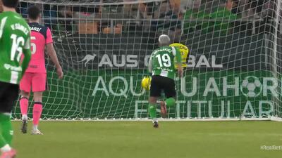 گل سوم رئال بتیس به بارسلونا (کوچو)