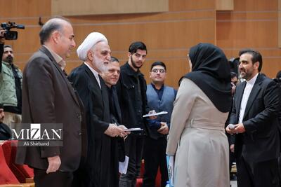 دیدار رئیس قوه قضاییه با دانشجویان دانشگاه زنجان