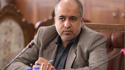 انتقادهای تند خضریان به پزشکیان: تقصیر ماست که وزیرت را استیضاح نکردیم