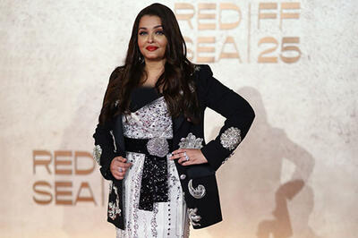  آیشواریا رای و یک استایل بحث‌برانگیز در جده