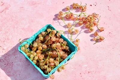 اگر این ۳ علامت را دارید، فیبر زیادی می‌خورید!