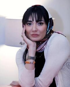  عکس داغ امروز | نمایی از استایل مشکی و جذاب مینا وحید