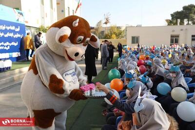  آغاز توزیع شیر رایگان برای بیش از ۴۱۵ هزار دانش‌آموز ابتدایی فارس