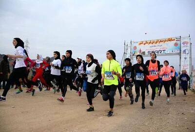 دو صحرانوردی قهرمانی بانوان کشور استان البرز به جام قهرمانی رسید