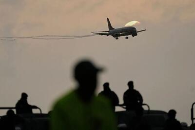 سی‌ان‌ان: دولت ترامپ شمار بیشتری از ایرانیان را به ایران بازمی‌گرداند / اولین «پرواز اخراج» در ماه سپتامبر انجام شد و این، دومین پرواز خواهد بود