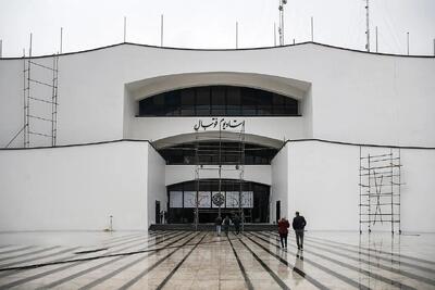 آزادی بعد از فوتبال، برای کشتی هم جاخالی داد!