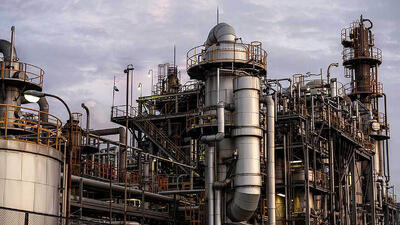 ضرورت افزایش استانداردهای ایمنی در بخش پتروشیمی