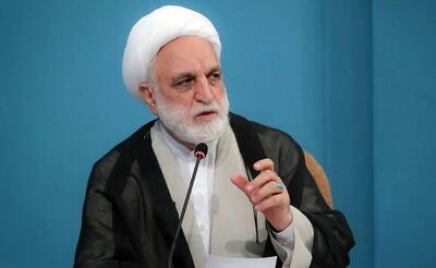 یک دانشجو: چرا محاکمه وزرای دولت شهید رئیسی با سرعت انجام شد؟ / رئیس قوه قضائیه: دو سال زود است؟