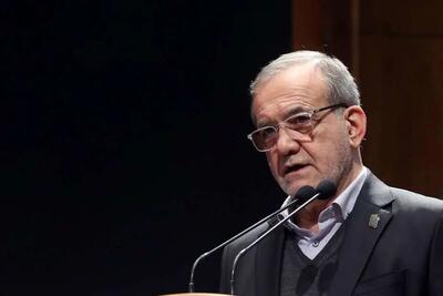 پزشکیان: دستور دادم سیم‌کارت‌هایی که سفید است، سیاه شود تا بفهمند آن‌ها که سیاه هستند، چه بلایی به سرشان می‌آید/ فیلترینگ بدترین چیزی است که در مملکت گرفتار آن هستیم