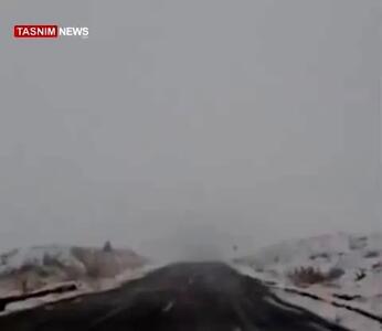 ببینید| بارش برف پاییزی در محور چالدران به خوی