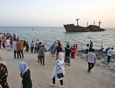 نامه ۱۰ تشکل بخش خصوصی کیش خطاب به رئیس‌جمهور و رئیس قوه قضاییه: جزیره کیش پس از سال‌ها رکود،  شاهد وزیدن نسیم «تحول و کارآمدی» بوده/  میان خطای فردی و عملکرد سیستم مدیریتی تفکیک قائل شوید تا مسیر پیشرفت جزیره متوقف نشود