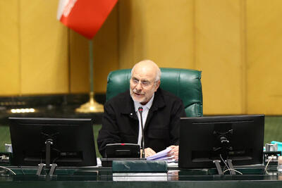 واکنش قالیباف به آزمایش موفقیت‌آمیز موشک‌های سپاه