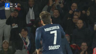 گل اول پاری سن ژرمن به رن (گل زیبای کواراتسخلیا)