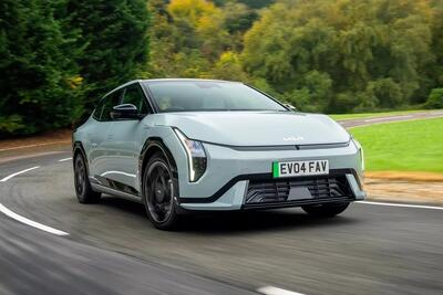 کیا EV4 فست‌بک مدل ۲۰۲۶ در ژانویه برای رقابت با تسلا مدل ۳ از راه می‌رسد