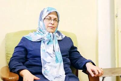 آذر منصوری: این وضعیت برای آینده دانشگاه زنگ خطری جدی است