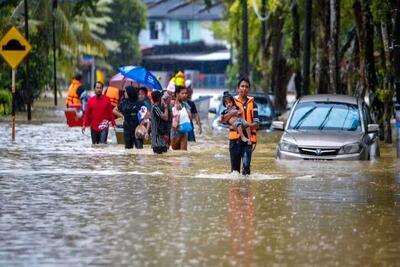 افزایش قربانیان سیل در جنوب شرقی آسیا/بحران غذا در روستاهای دورافتاده اندونزی
