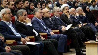 حضور پزشکیان در مراسم گرامیداشت روز دانشجو