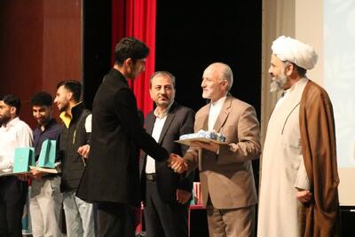  مراسم گرامیداشت روز دانشجو در دانشگاه ملی مهارت قم برگزار شد