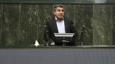 نماینده ساری: اقتصاد عادلانه در مجلس پی‌ریزی شود