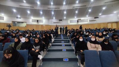  روز دانشجو و طنین صدای مطالبه‌گری در دانشگاه کردستان