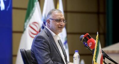 شهردار تهران: برخی رسماً می‌گویند تهران را گران کنیم تا مردم بروند قسم خوردند نمی‌گذاریم حتی یک دستگاه اتوبوس وارد کشور کنید | جهان نیوز