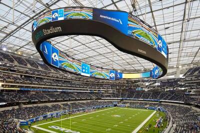 ایران در جام جهانی میزبان شد؛ لس‌آنجلس «تهرانجلس» شد