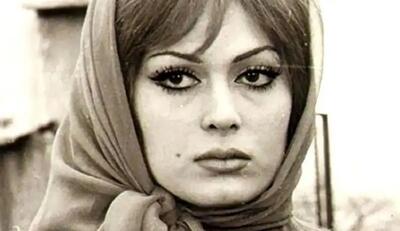 سفر در زمان؛ «آذر شیوا» با سبیل و در 25 سالگی؛ سال 1344/ عکس