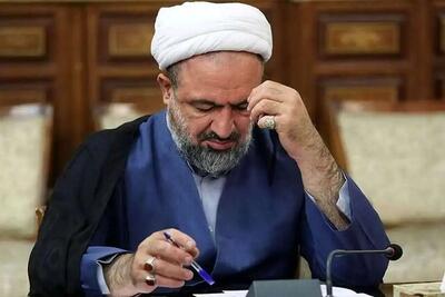 سوالات جنجالی دانشجویان از رسایی، نماینده مجلس