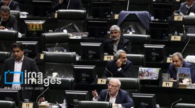 تصویب یک لایحه مالی دولت - مردم سالاری آنلاین