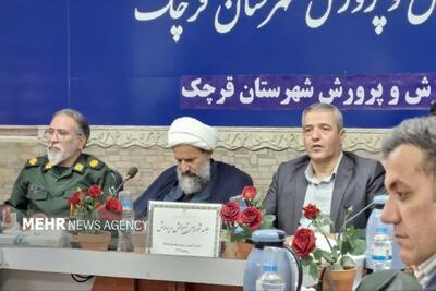  فرماندار قرچک: ۲ مدرسه ۱۵ کلاسه کلنگ زنی می‌شود