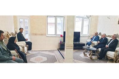 حضور رئیس سازمان زندان‌ها در منزل شهید والامقام اباذر فرج‌نیا در شهرستان زنجان